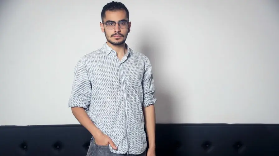 Start Anal Finger AntonioH