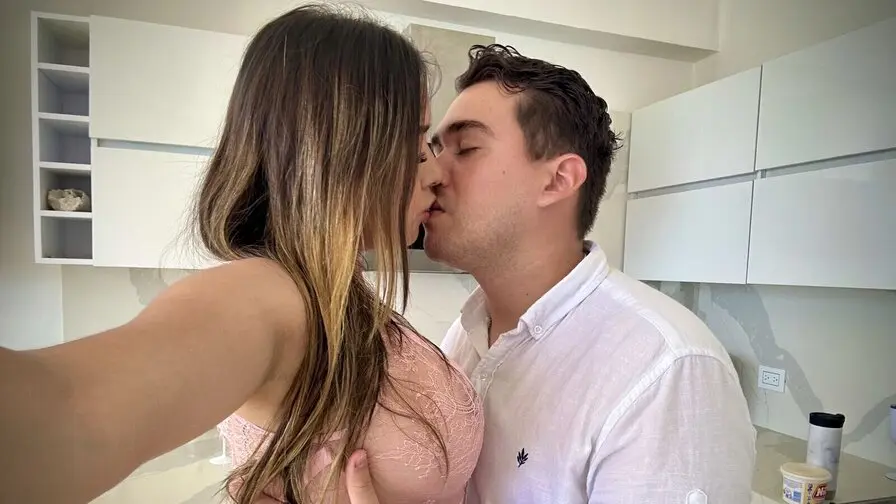 Start Anal Finger HannaandNico