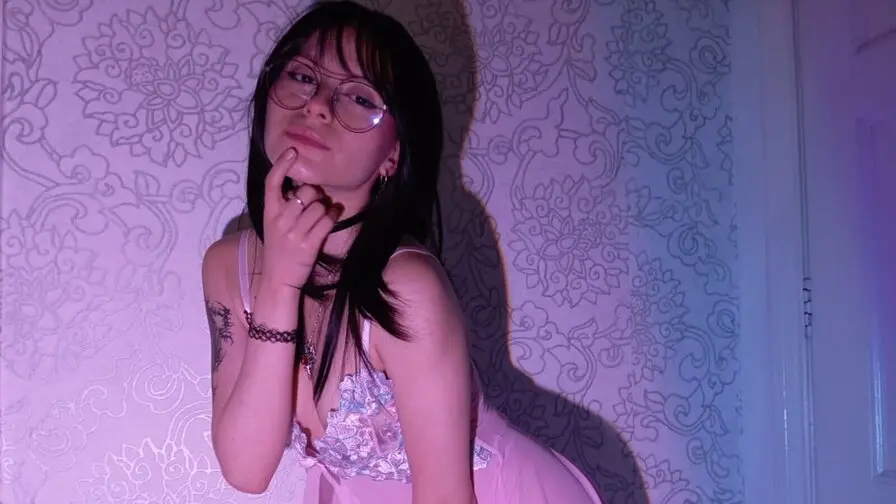 Start Anal Finger NaomiMolie