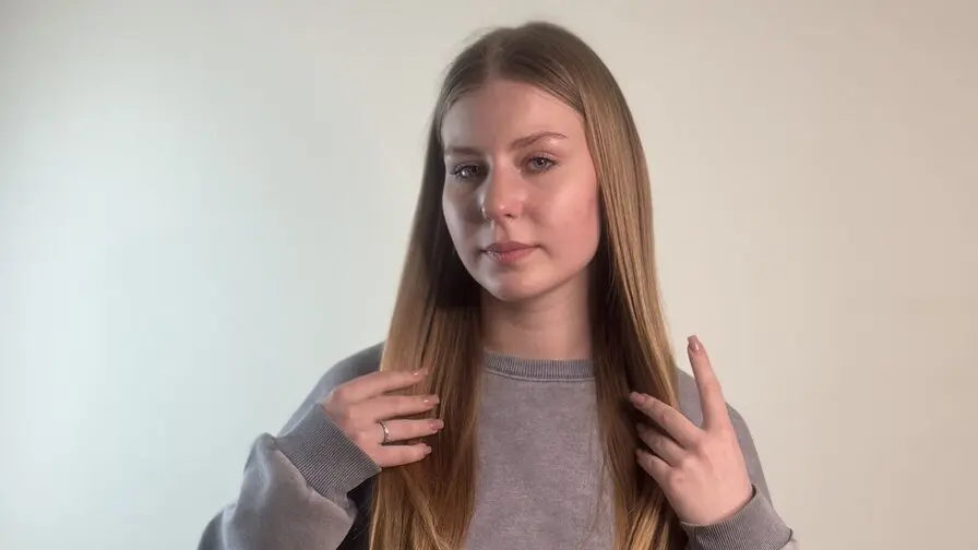 Start Anal Finger ConstanceGarnet