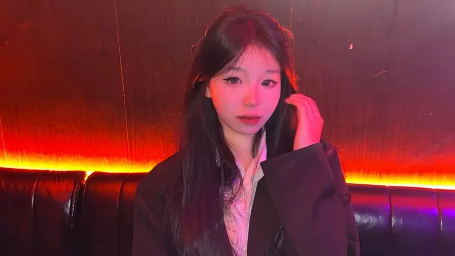 Start Anal Finger FayElsa