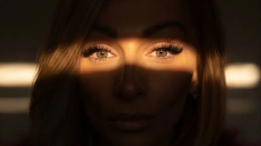 Start Anal Finger MarylinGlory