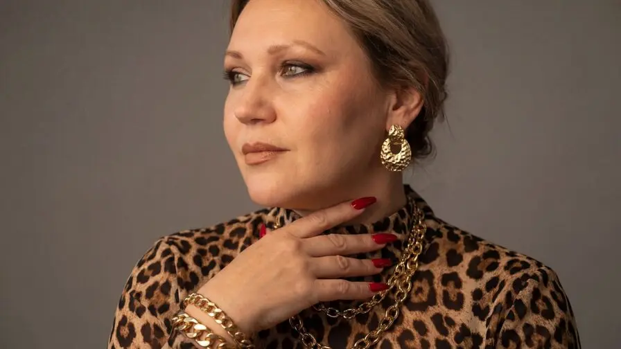 Start Anal Finger NinaStarle