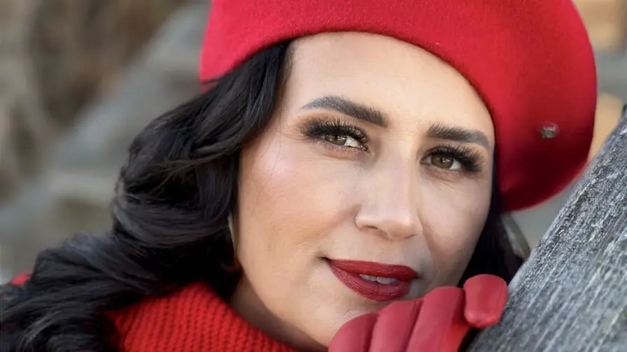 Start Anal Finger SamantaSpark