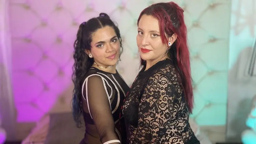 Start Anal Finger CamiAndDani