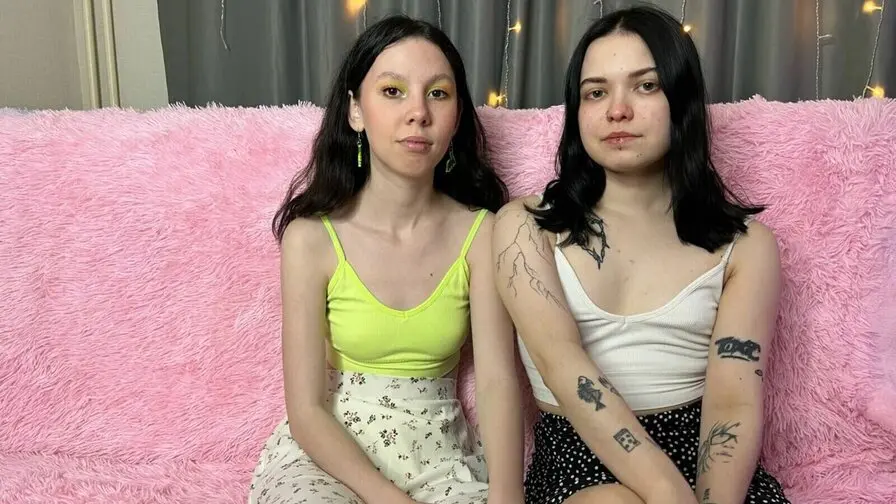 Start Anal Finger VanessaJulia